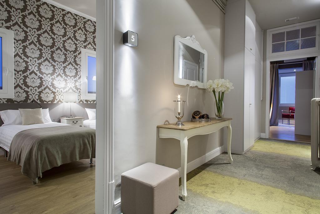 ברצלונה Bachome Gallery B&B חדר תמונה