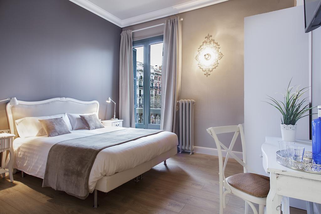 ברצלונה Bachome Gallery B&B חדר תמונה